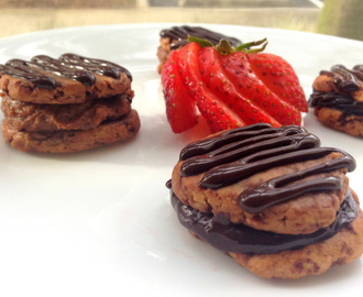 Sjokolade & peanøttfylte Questbar- cookies