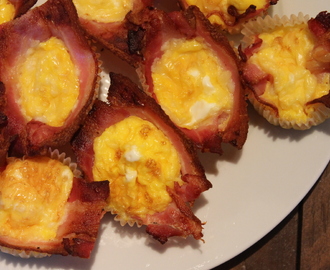 BACON & EGGE-MUFFINS