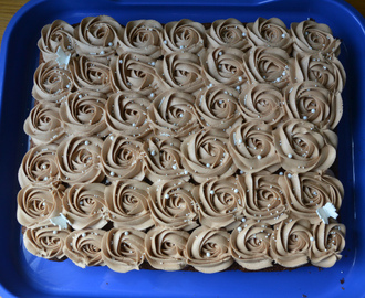 rose-kake (sjokoladekake)