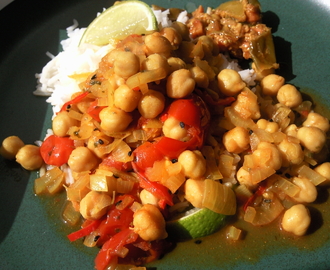 Vegetarisk curry med kikärtor