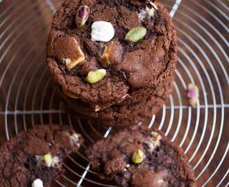 Rocky road cookies