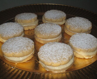 Sandwich Caramel Cream Cookies