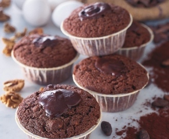 Fyllda chokladmuffins