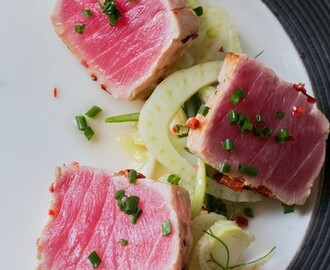 Chilihalstrad tonfisk med fänkålscrudité