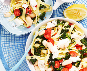 Pasta med spenat och feta