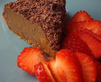 Rawfood: Silky vegan chocolate mousse pie