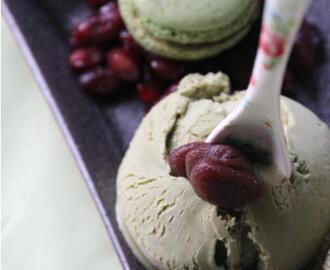Green tea Ice-cream...a tuch of Japan in my sweet.