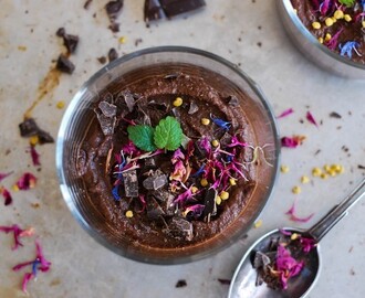 Vegansk chokladpudding på 3 ingredienser