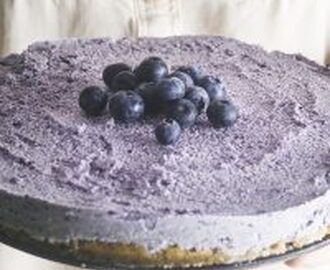 Frusen blåbärscheesecake