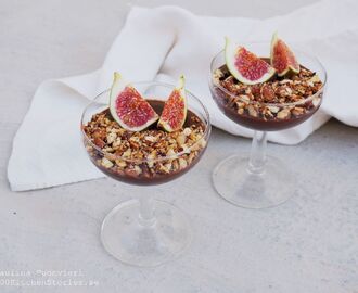 3 Ingredient Chocolate Mousse w Caramelized Almond and Fresh Figs