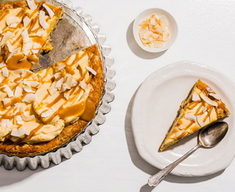 Vit kladdkaka med dulce de leche och kokos