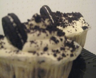 Cookies and cream cupcake