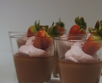 Chokladpannacotta med hallonmousse