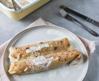 UGNSGRATINERADE PANNKAKOR FYLLDA MED FÄRSKOST