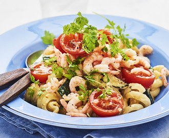 Krämig räkpasta med zucchini och kronärtskockscrème