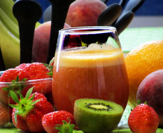 Gör din egen juice - Jordgubbar, apelsin, kiwi, nektarin