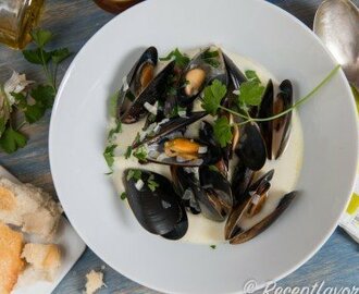 Musslor i vitt vin och grädde Moules marinières