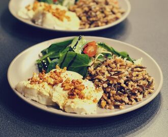 Torsk med getost-täcke och rostade cashewnötter