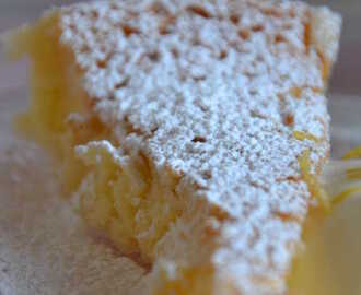 Syrlig citronkladdkaka