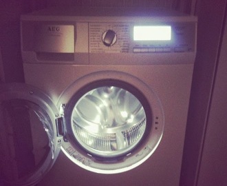 Ny tvättmaskin, fot-status, besvikelser och julgott!