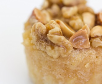 Apple Muffin with Nut Topping
