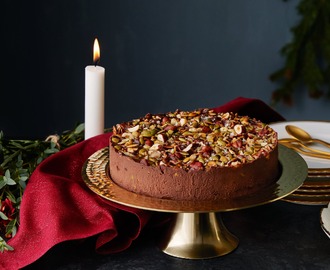 Chokladtårta med rostade hasselnötter och pumpafrön