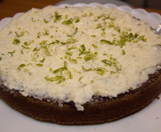 Kladdkaka med limetopping