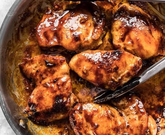 Sweet and Spicy Glazed Chicken Thighs