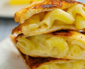 Mac N Cheese Toastie