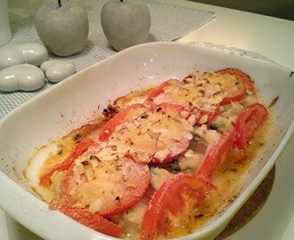 Fiskgratäng med tomattäcke