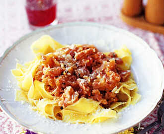 Pappardelle con salsiccia