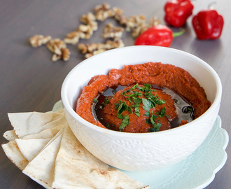 Muhammara- Valnöt och paprikaröra