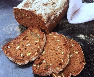 Naturligt glutenfri Tefflimpa (mjölkfritt bikarbonatsbröd)