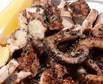 Greek Grilled Octopus (Htapothi Sti Skhara) | Recipe | Octopus recipes, Greek recipes, Greek octopus recipe