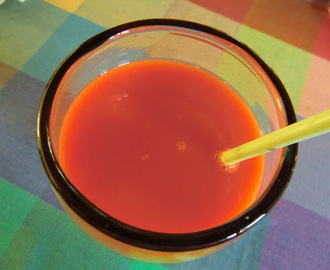 Piggapådig-drink med morot, äpple, ingefära, lime och honung