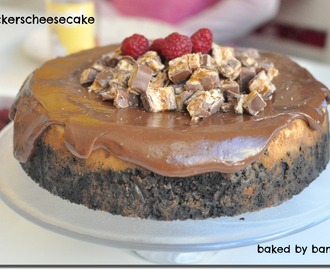 Snickerscheesecake med oreobotten