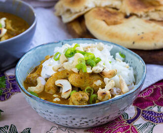 Indisk kycklinggryta med curry och grädde