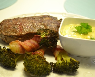 Kött och baconinlindad broccoli