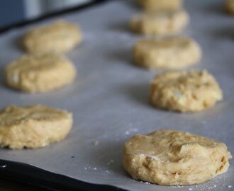 White chocolate chip cookies