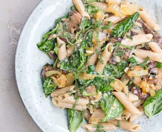 Creamy Mushroom and Herb Pasta