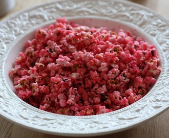 Recept på rosa popcorn!