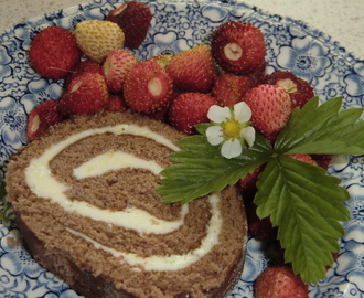 Drömrulltårta med vit Tobleronefyllning - glutenfri