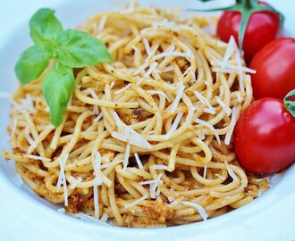 Tomatpesto till pasta - en smakbomb på nolltid
