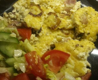 Omelett med överbliven fläskfilé och fetaost