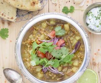 Indisk Dahl - kryddig linsgryta med naanbröd och koriandersallad