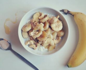 Caramelized banana & cashews