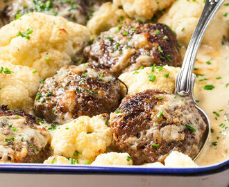 Gratinerade färsbiffar med blomkål och gorgonzola