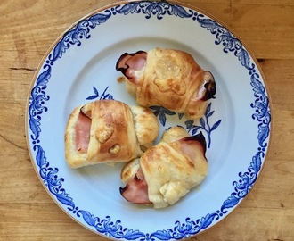 Ost och skinkfyllda  croissanter