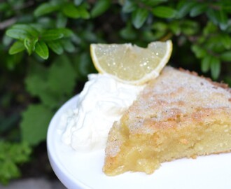 Vit choklad kladdkaka med citrongrädde