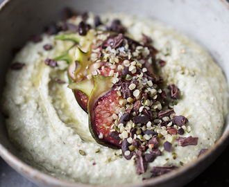 Raw sprouted buckwheat porridge with figs and cacao nibs